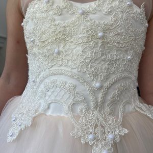Beautiful little princess formal dress gown 💕💕💕